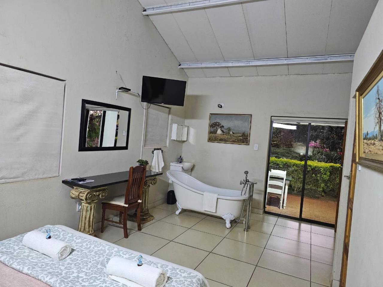 Tzaneen White House Lodge Buitenkant foto
